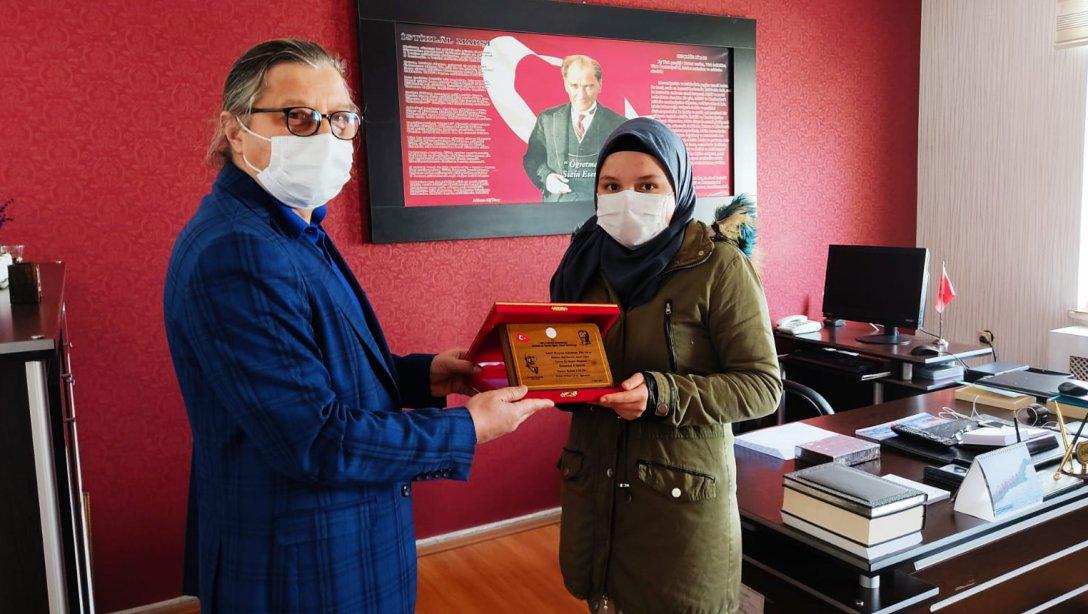 İstiklal Marşı'nın Kabulü ve Mehmet Akif ERSOY'U Anma Günü Çevrimiçi Slogan Yarışması' nda Kastamonu İl Birinciliği 